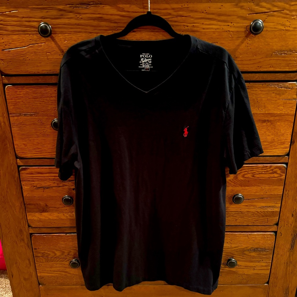 Men’s XL Polo by Ralph Lauren V Neck Tee